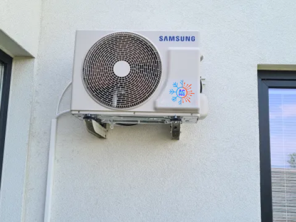 ac 365 s.r.o. 1